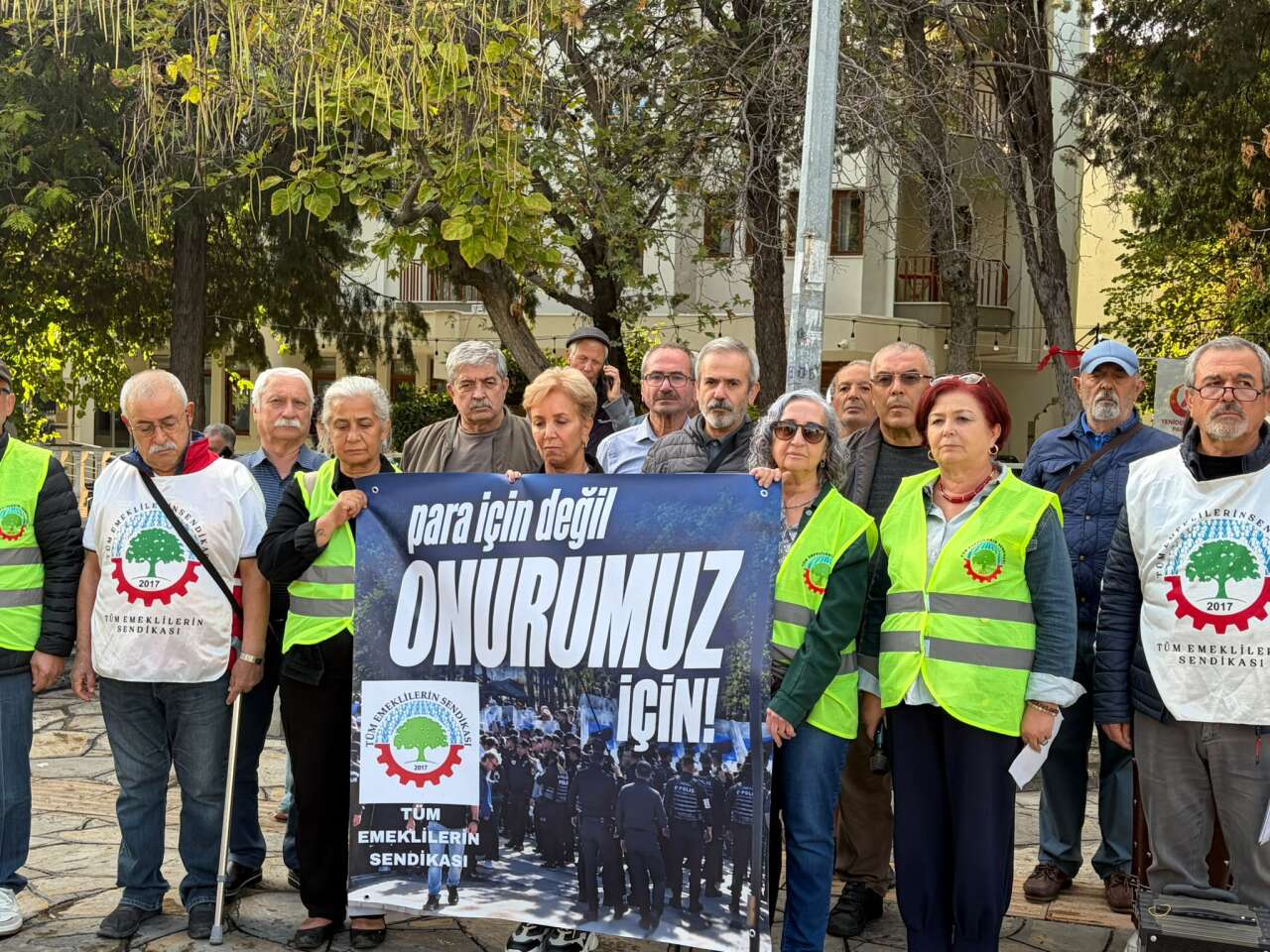 Tüm Emeklilerin Sendikası’ndan Ali Şekeroğlu açıklaması: “Para İçin Değil, Onurumuz İçin” 1